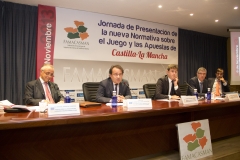 Jornada presentación nueva normativa juego CLM - 6-11-2013